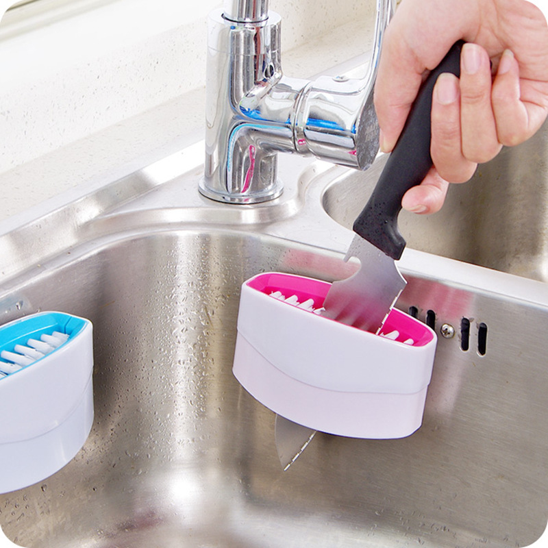 What is a cutlery cleaning brush used for?