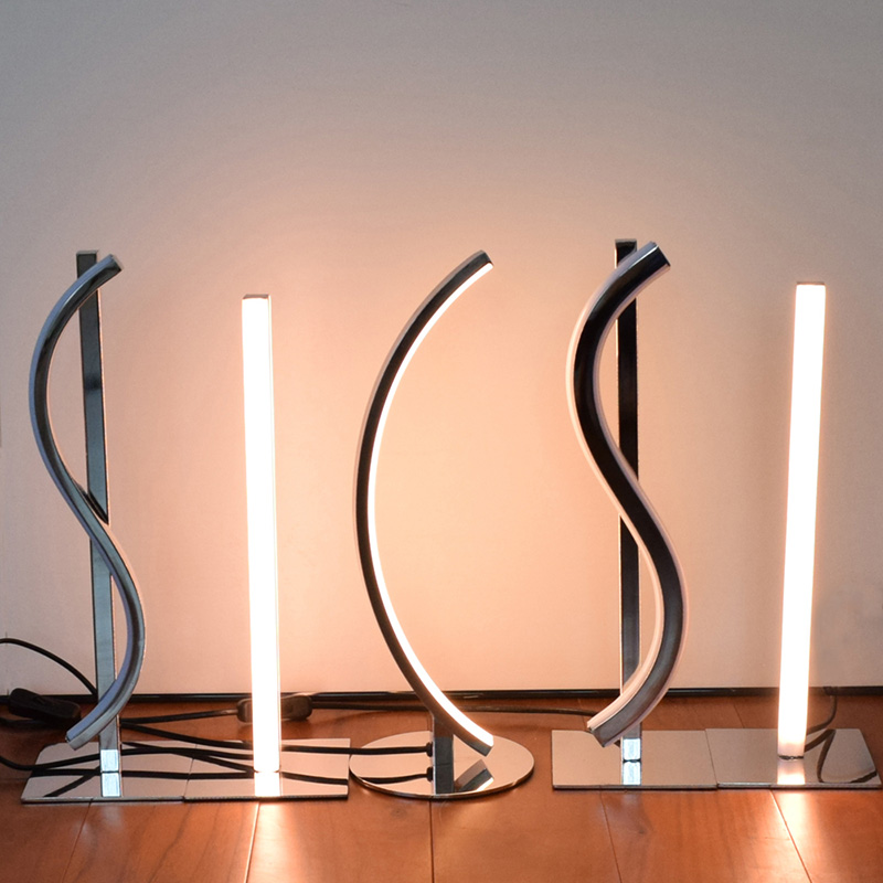 desk-wooden-lamp_381604.jpg