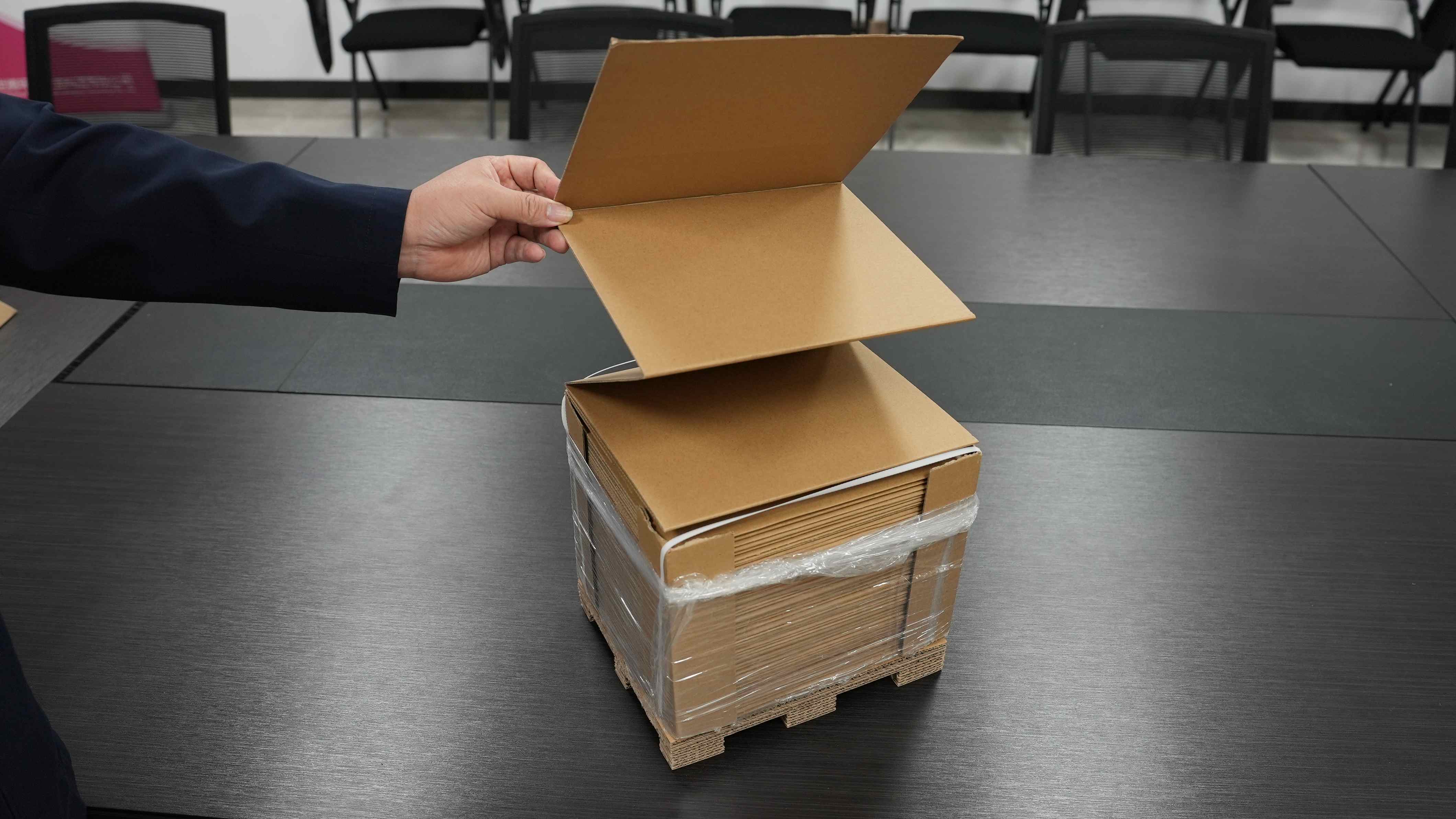 Chinese Fanfold Cardboard: Crafting Versatile, Eco-Friendly Structures from an Ancient Art